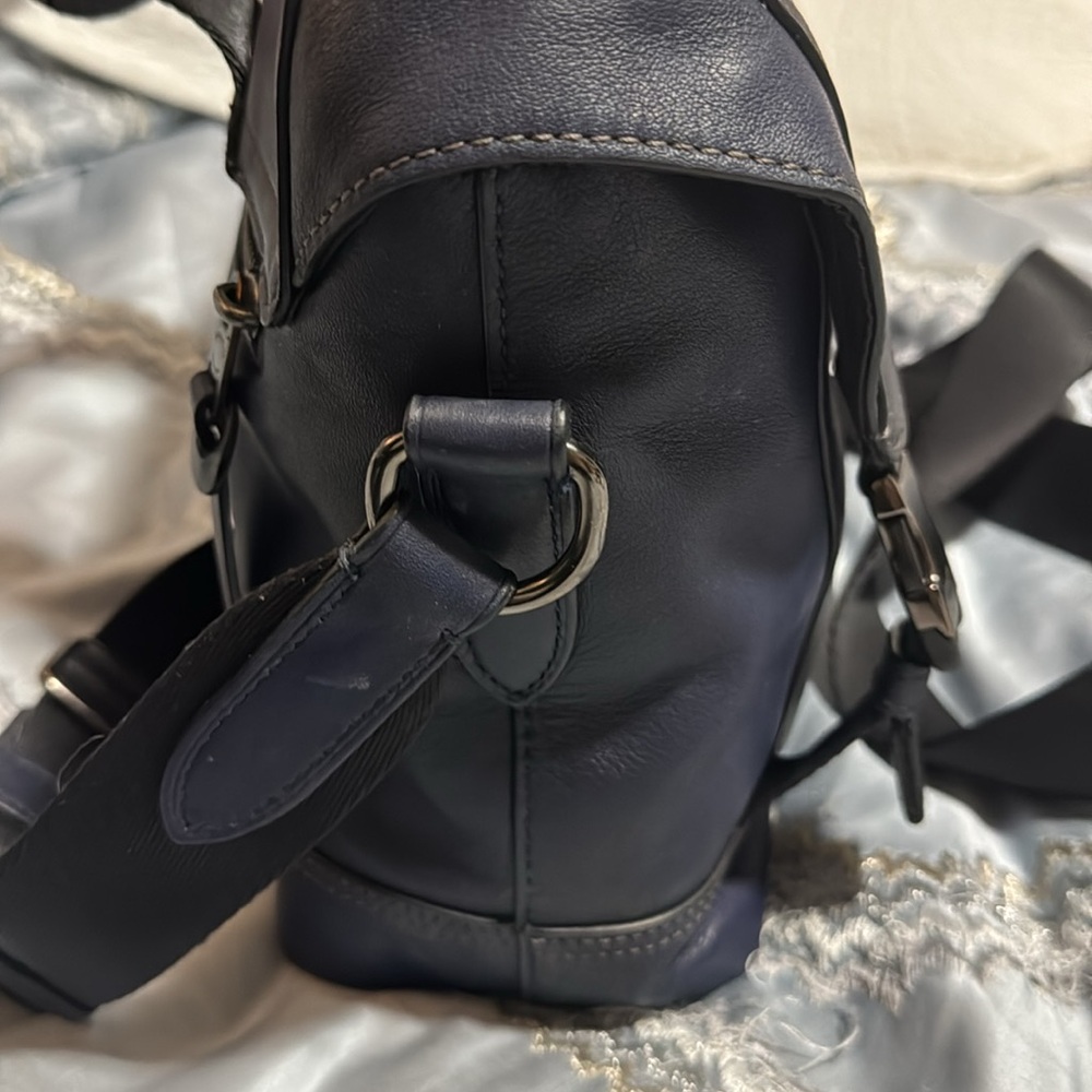 Coach Crossbody Bag Navy - Picture 3 of 9